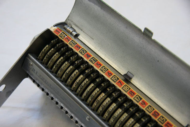 %_tempFileNameWurliTzer-800_077%