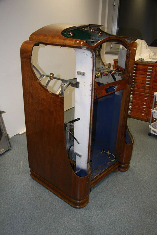 %_tempFileNameWurliTzer-800_108%