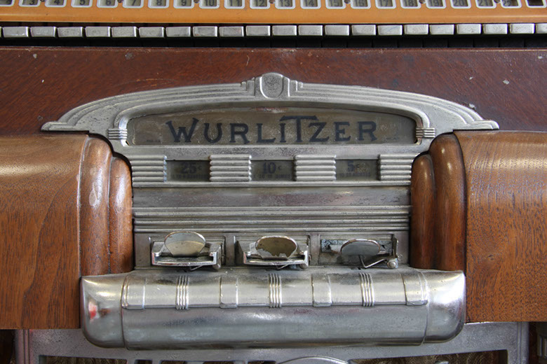 %_tempFileNameRestoration_WurliTzer-700_015%
