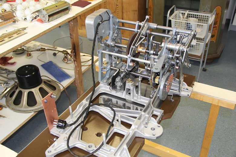 %_tempFileNameRestoration_WurliTzer-700_099%